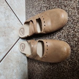 Dansko clogs size 39